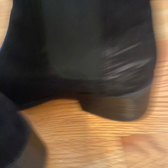 Kenneth Cole Reaction Sally Boots - black suede Chelsea boots - Picture 5 of 6